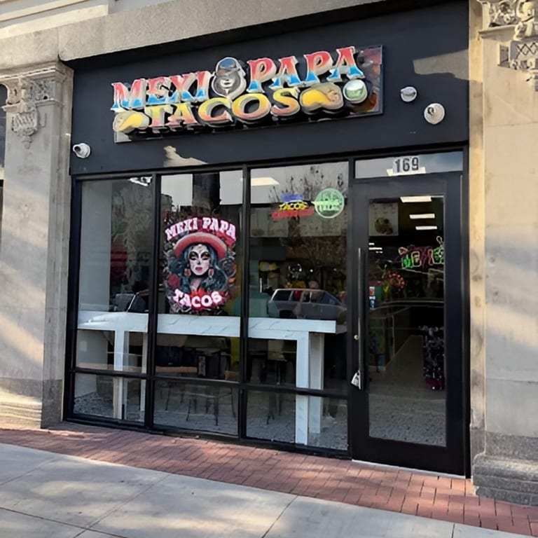Welcome to Mexi Papa Tacos